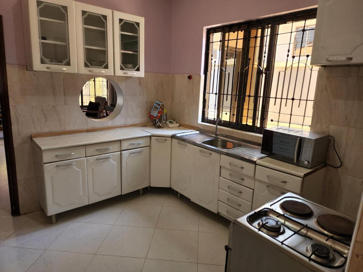 Abby'S Homestay Moshi Exterior foto